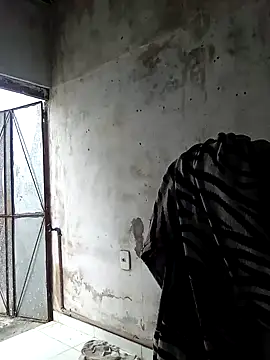 moreno25centimetro online show from February 16, 2026, 2:16 pm