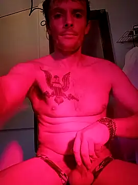 Snapshot of RichardW chatting on October 3, 2025, 7:59 pm RichardW online show from October 3, 2025, 7:59 pm