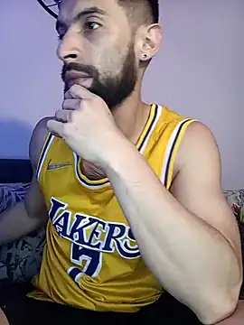 Enzo-wolf33 online show from October 16, 2025, 6:43 am