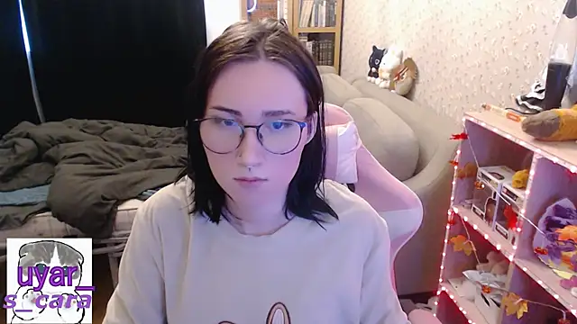 s cara online show from November 17, 2025, 7:45 am