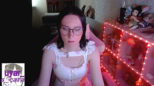 s cara online show from October 8, 2025, 2:18 pm