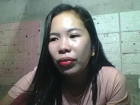 pinaysinglemommm online show from October 8, 2025, 9:26 pm