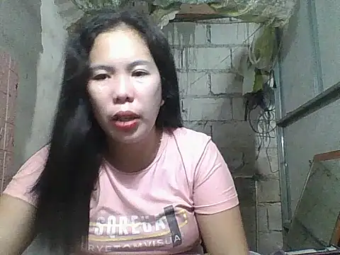 pinaysinglemommm online show from February 16, 2026, 8:07 pm