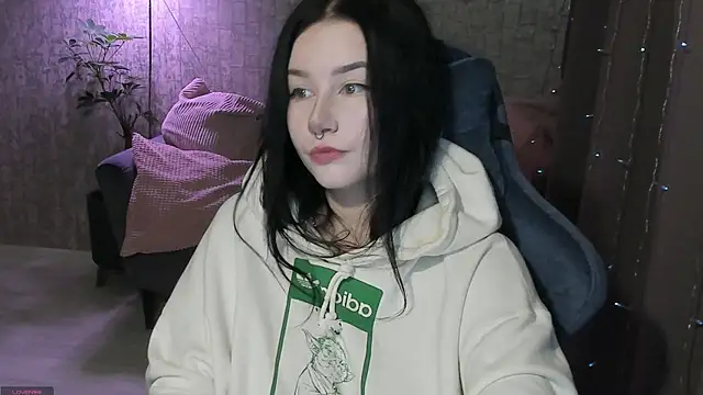 AlinaGreeeen online show from September 28, 2025, 4:52 am