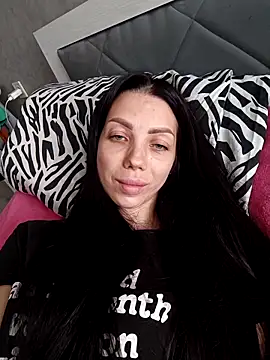 Snapshot of Princessa99885 chatting on October 13, 2025, 12:07 pm Princessa99885 online show from October 13, 2025, 12:07 pm