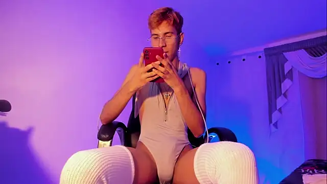 Angelicious Boy online show from November 29, 2025, 2:55 am