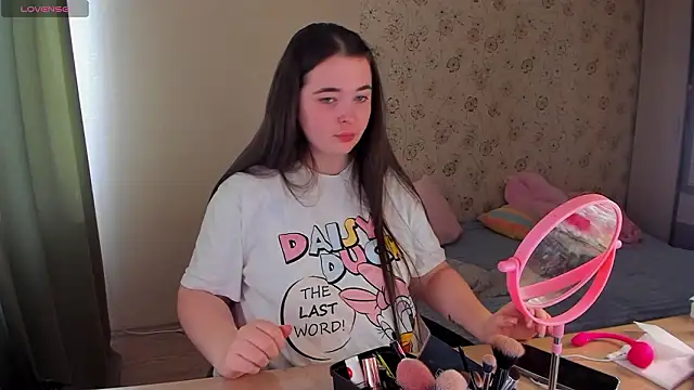 Alice next door online show from March 11, 2026, 1:16 pm