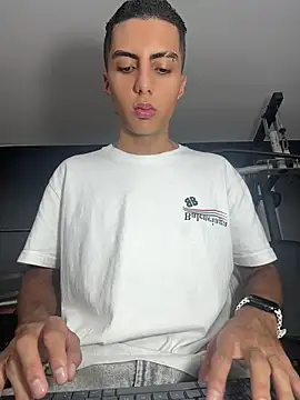 Mister Obsession online show from October 31, 2025, 6:59 pm