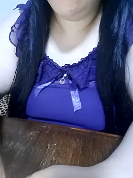 Madam-bezoul- online show from October 11, 2025, 10:55 pm