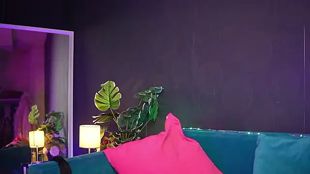 RubyRosa online show from March 17, 2026, 12:13 am