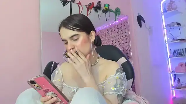 Littlecat 1 online show from October 10, 2025, 1:06 am