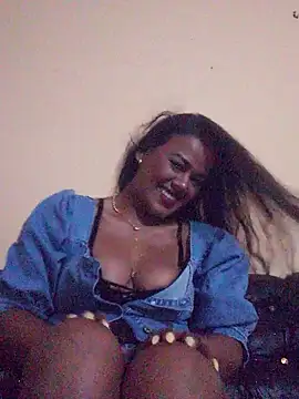 afroditaligh online show from October 9, 2025, 2:39 pm