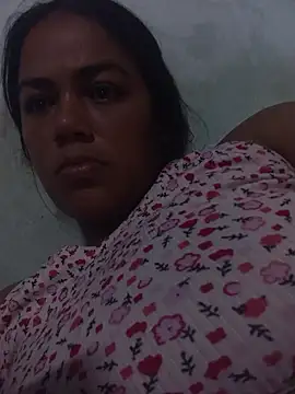 afroditaligh online show from January 9, 2026, 12:34 pm