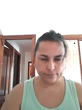 Edith y Darius75 online show from September 9, 2025, 10:36 am