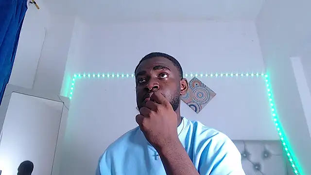 eebony stallion online show from January 6, 2026, 7:07 pm