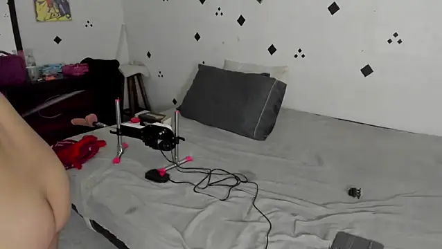 samaramour online show from November 28, 2025, 11:54 am