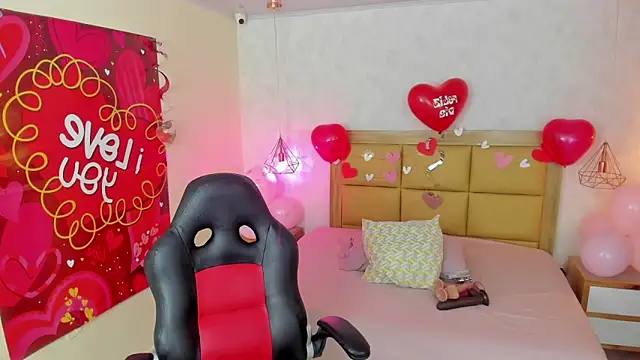 MELISSAROUGE online show from February 14, 2026, 8:09 pm