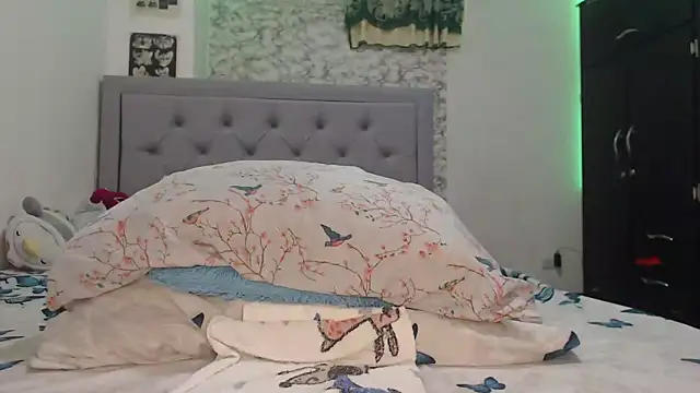 nahomibeckers online show from October 22, 2025, 3:00 pm