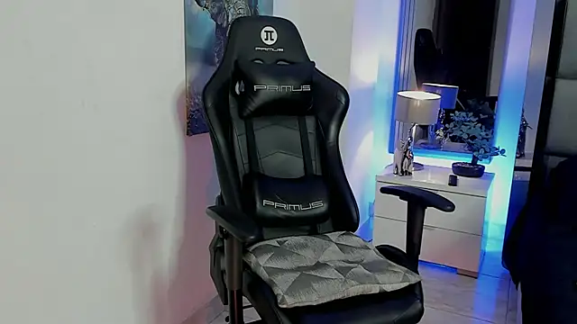 Snapshot of Dash_Bukoski chatting on February 5, 2026, 4:47 pm Dash Bukoski online show from February 5, 2026, 4:47 pm