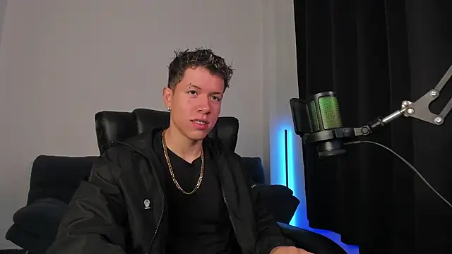 Snapshot of nathan_blake chatting on February 7, 2026, 10:34 am nathan blake online show from February 7, 2026, 10:34 am