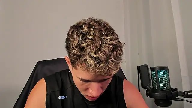 Snapshot of nathan_blake chatting on January 16, 2026, 7:29 pm nathan blake online show from January 16, 2026, 7:29 pm