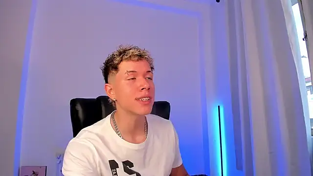 nathan blake online show from November 26, 2025, 8:09 pm