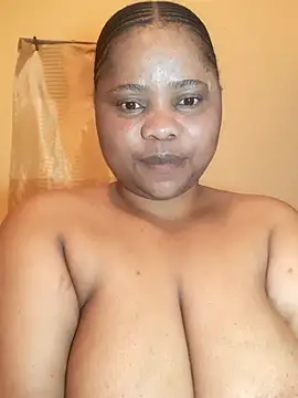 PRINCESSEMELXX93 online show from October 12, 2025, 2:46 am