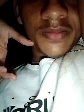 kjohn20 online show from December 1, 2025, 6:20 pm