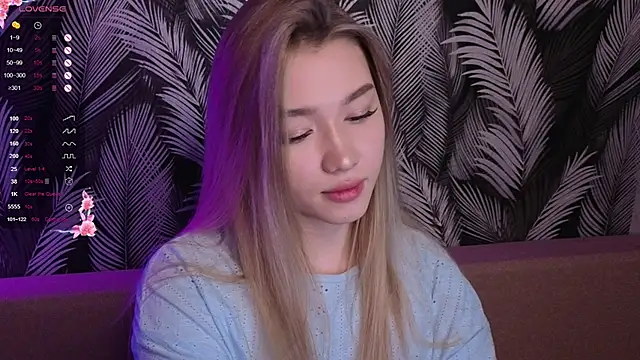 Yuki Star online show from November 14, 2025, 3:48 pm