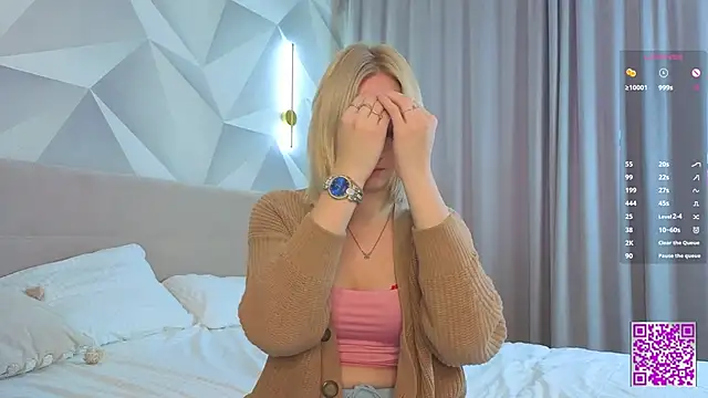 JodeeThu online show from October 18, 2025, 5:09 am