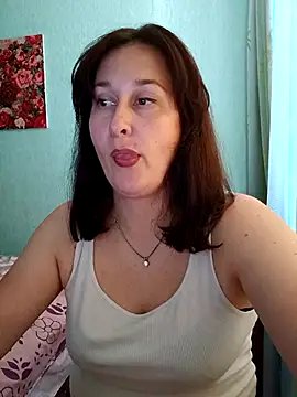 Amandda  online show from July 18, 2026, 11:19 am