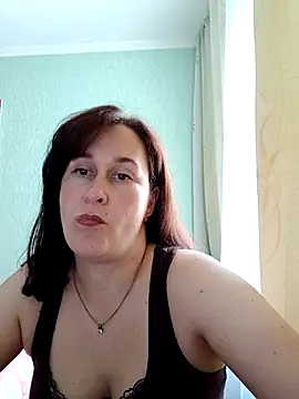 Amandda  online show from July 28, 2026, 10:45 am