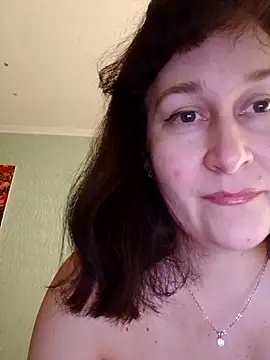 Amandda  online show from March 10, 2026, 6:50 am