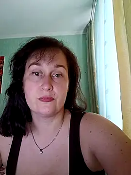 Amandda  online show from July 9, 2026, 3:00 pm