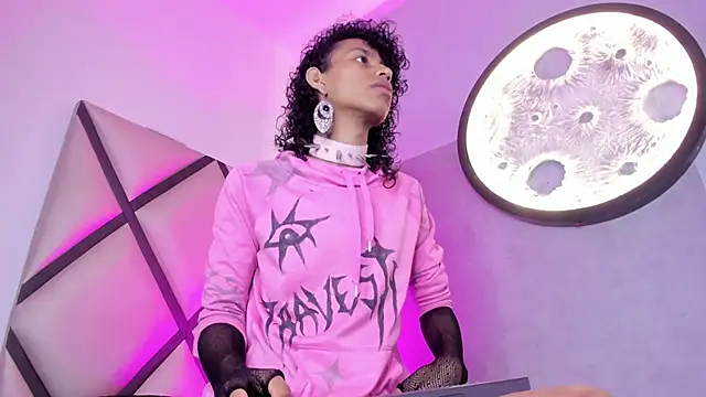 Snapshot of venus-03 chatting on November 30, 2025, 3:40 am venus-03 online show from November 30, 2025, 3:40 am