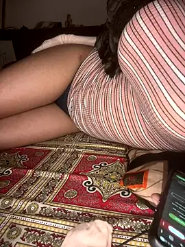 Snapshot of jiya00 chatting on November 5, 2025, 1:03 pm jiya00 online show from November 5, 2025, 1:03 pm