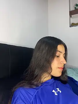 hotwife26 online show from April 10, 2026, 11:01 pm