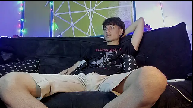 Dioniso guy8 online show from February 27, 2026, 7:24 pm