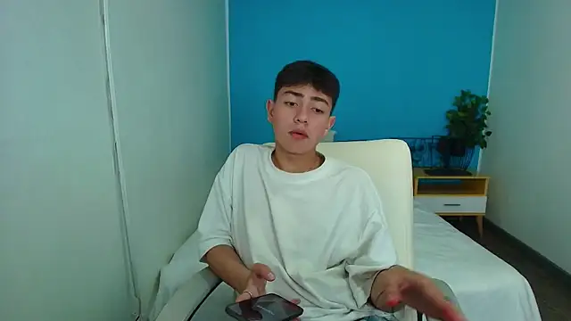 Ithan  online show from September 12, 2025, 8:52 pm