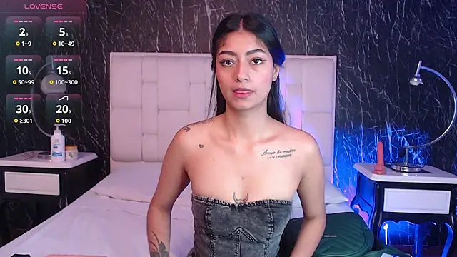 JulietteStar  online show from September 15, 2025, 11:54 am