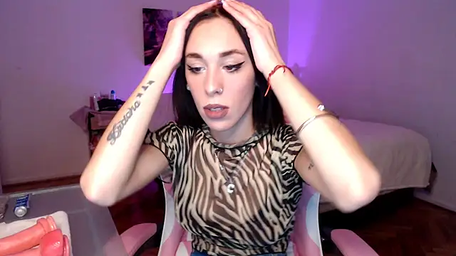Snapshot of Sofia_Amour chatting on September 29, 2025, 10:15 pm Sofia Amour online show from September 29, 2025, 10:15 pm