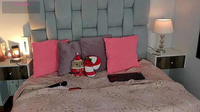 Seraphyne666 online show from January 14, 2026, 7:17 pm