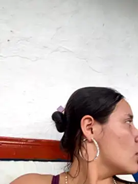 Mia jhoonson online show from February 23, 2026, 10:54 pm