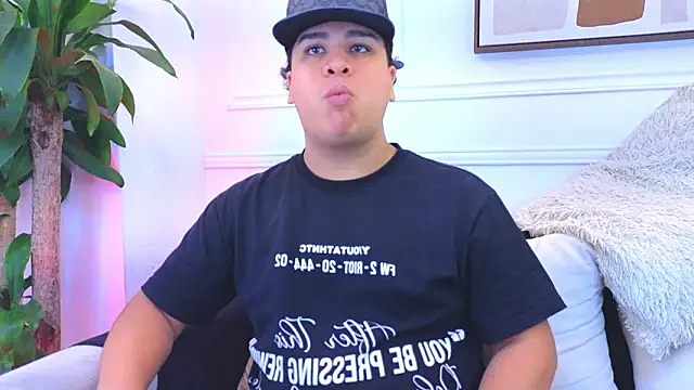 Naim Bennetsex online show from February 24, 2026, 2:23 am