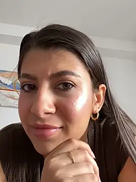 Snapshot of Lenapink19 chatting on October 11, 2025, 4:19 pm Lenapink19 online show from October 11, 2025, 4:19 pm