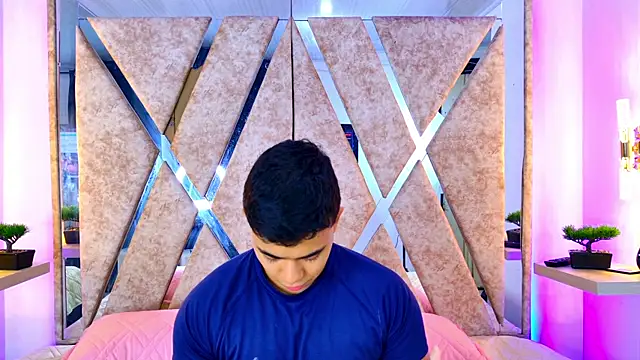 Snapshot of jayd_muscle chatting on December 18, 2025, 4:50 am jayd muscle online show from December 18, 2025, 4:50 am