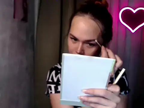 Snapshot of sweetsassyxx chatting on December 20, 2025, 5:32 am sweetsassyxx online show from December 20, 2025, 5:32 am