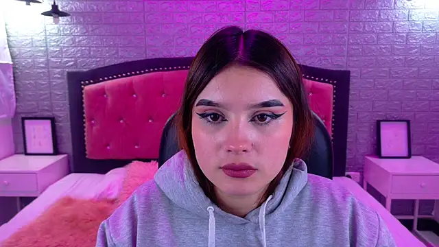 Natalie loffreda online show from October 13, 2025, 7:48 pm