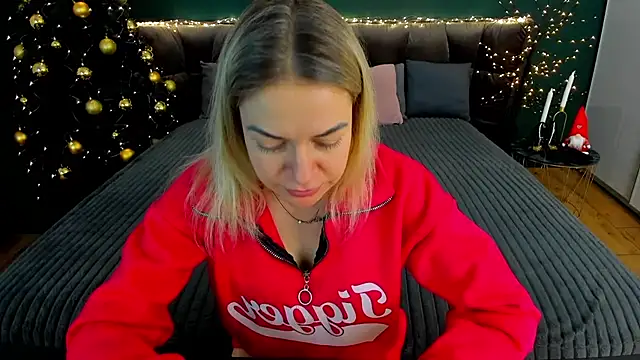 Snapshot of Anna_Snows chatting on December 20, 2025, 6:49 am Anna Snows online show from December 20, 2025, 6:49 am