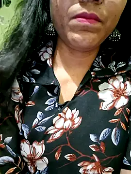 Snapshot of Telugu___Sexygirl___Naidu chatting on April 23, 2026, 4:30 pm Telugu Sexygirl Naidu online show from April 23, 2026, 4:30 pm